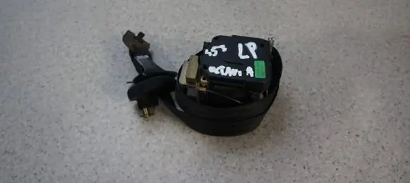 Skoda Octavia Mk1 (1U) Front seatbelt 1U4857701C