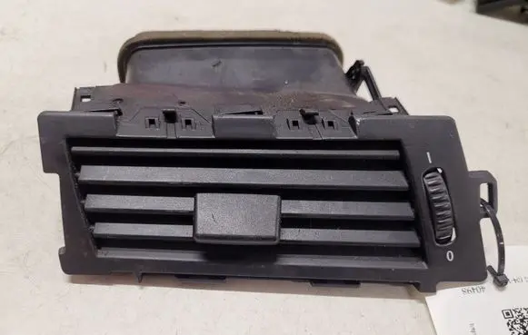 BMW 5 E60 E61 Dashboard side air vent grill/cover trim 14121810 64226910731
