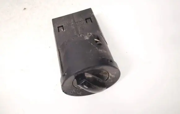 Volkswagen Polo IV 9N3 Light switch 6q0941531b