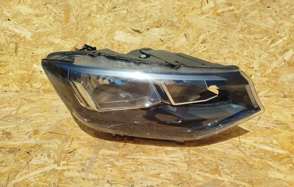 Volkswagen Caddy Headlight/headlamp