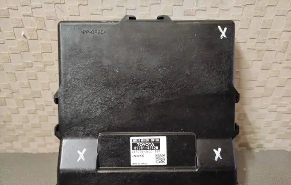 Lexus RX 450H Other control units/modules 8998148420
