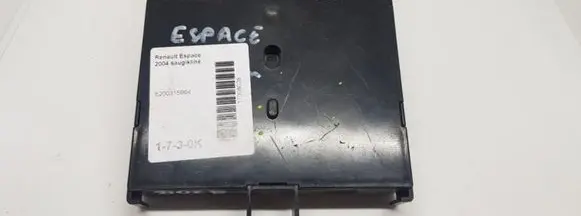 Renault Laguna II Fuse module 8200315964