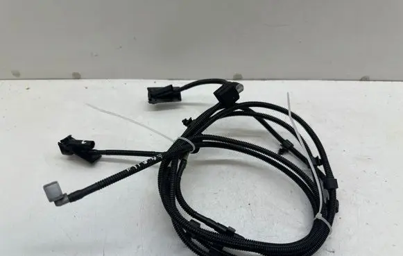 Ford Focus Windshield washer spray nozzle JX7B17666A