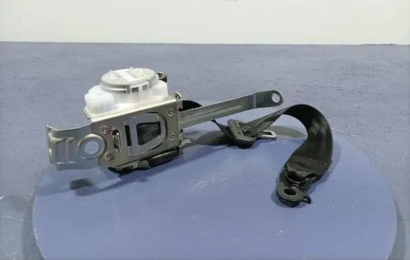 Audi A8 S8 D2 4D Front seatbelt 4N0857806
