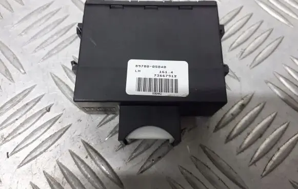 Toyota Avensis T250 Immobilizer control unit/module 89780-05040