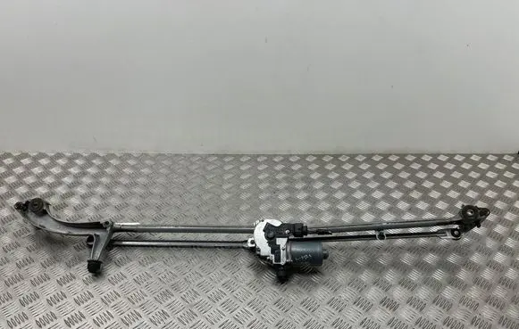 Front wiper linkage and motor