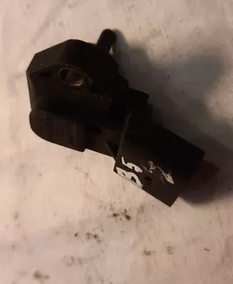 Volkswagen PASSAT B5 Air pressure sensor 038906051 0281002177