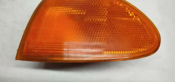 Opel Astra F Front indicator light 51723 668631S ARIC668631S