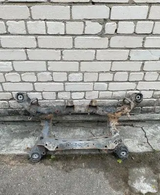 BMW 1 E81 E87 Rear subframe 