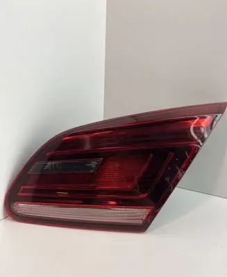Volkswagen PASSAT CC Tailgate rear/tail lights 3C8945308R