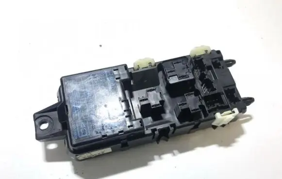 Mitsubishi Space Star Fuse box set mr318828 0l0-1179