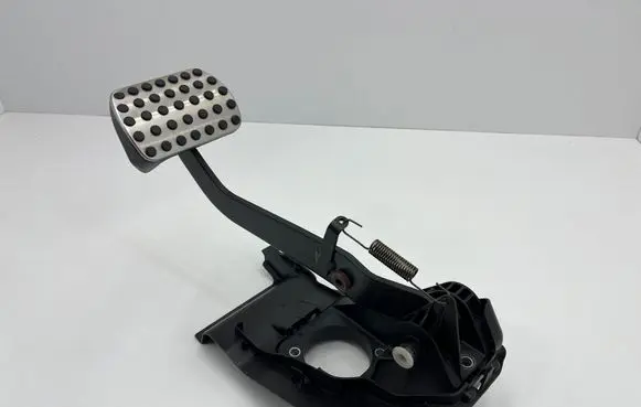 Mercedes-Benz SLK R171 Brake pedal A1712901101 A1716840218 A1712900719