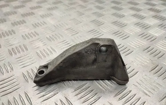 BMW 3 E90 E91 Fuel pump bracket 7804376