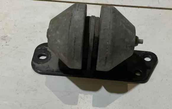 Ford Mustang VI Other front suspension part FR3C17E812BA