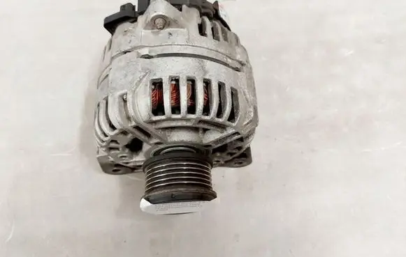 Renault Modus Generator/alternator A0213