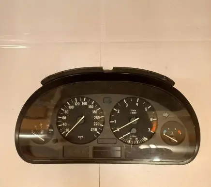 BMW 5 E39 Speedometer (instrument cluster) 62118375895 110008735041