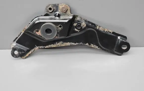 Honda Accord Radiator mount bracket TL0R