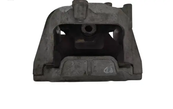 Skoda Octavia Mk2 (1Z) Engine mount bracket 1K0199262