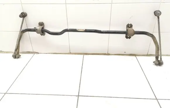 Audi A3 S3 A3 Sportback 8P Front anti-roll bar/sway bar 1K0411303L