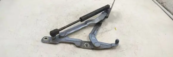 Volkswagen PASSAT B5 Tailgate/trunk/boot hinge 385827550a