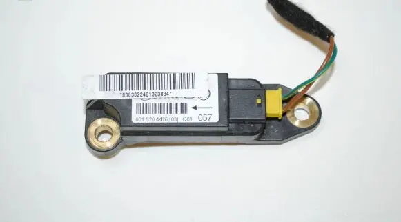 Mercedes-Benz C W203 Airbag deployment crash/impact sensor 0018204426