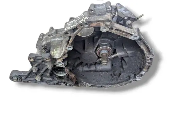 Land Rover Freelander Manual 5 speed gearbox TRC102370