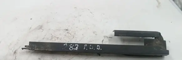 Audi A4 S4 B6 8E 8H Front passenger seat rail 8E0881478