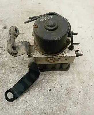 Audi A3 S3 8L ABS Pump 1J0614517E