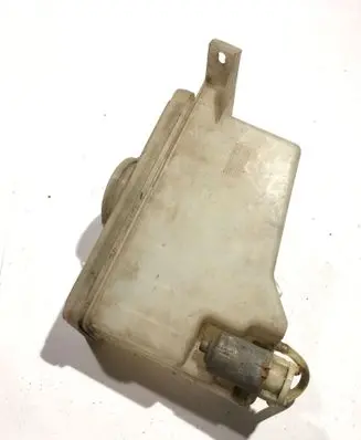 Nissan Patrol Y60 Windshield washer fluid reservoir/tank