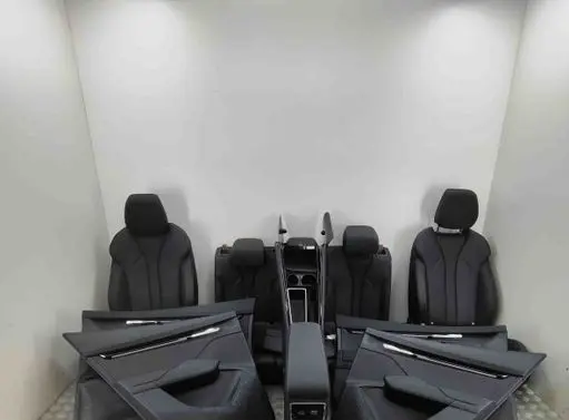 Skoda Enyaq iV Interior set 5LA863341 5LC867013G