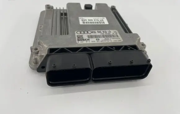 Audi A4 S4 B7 8E 8H Engine control unit/module 03G906016LR 1039S20412 0281013888