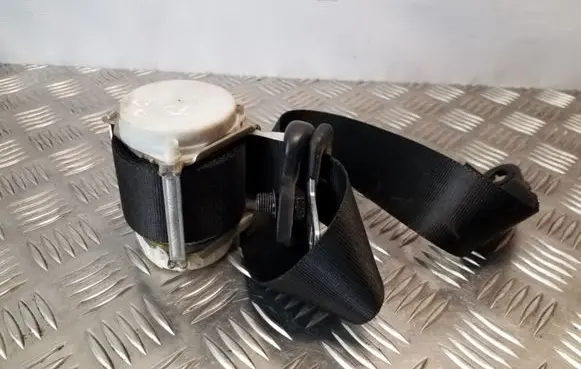 Ford Focus Front seatbelt 4M51A61294AK 330322071