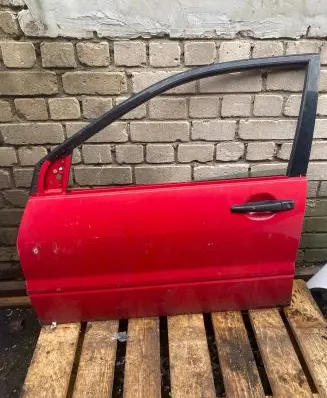Mitsubishi Lancer Evolution Front door