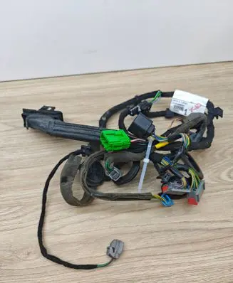 Volvo XC60 Front door wiring loom 31318696