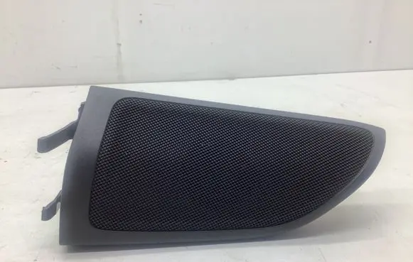 Mercedes-Benz B W246 W242 Front door high frequency speaker A2467200511 A2468200302