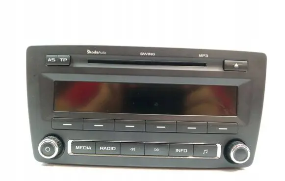 Skoda Octavia Mk2 (1Z) Radio/CD/DVD/GPS head unit 1Z0035161M