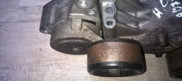 Honda CR-V Generator/alternator belt tensioner paa03403