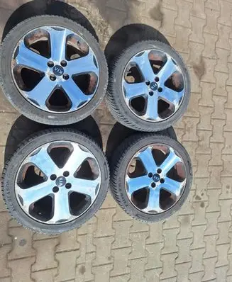 KIA Rio R17 carbon fiber rim 529101W400