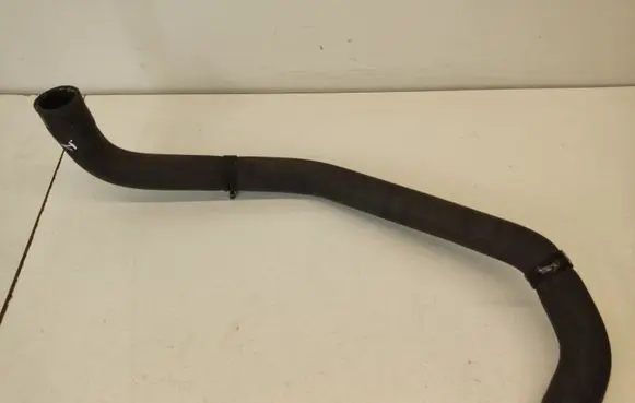 Nissan Qashqai Engine coolant pipe/hose