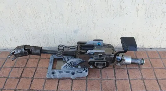 Audi A4 S4 B5 8D Steering wheel axle 8D1419502