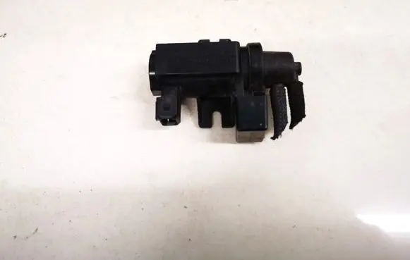 BMW X5 E70 Turbo solenoid valve 70057903 1174779663403