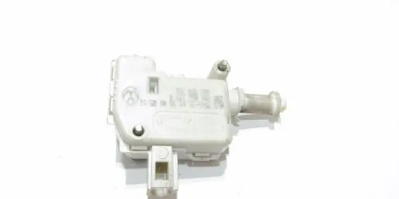 Fuel tank cap lock motor