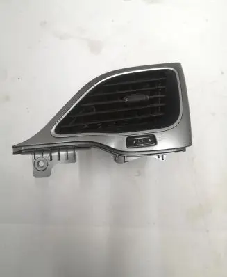 Jeep Cherokee Dashboard side air vent grill/cover trim 75528A01