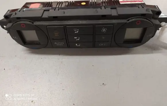 Ford Focus C-MAX Climate control unit 3M5T18C612AR WVCA91936