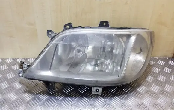 Mercedes-Benz Sprinter W901 W902 W903 W904 Headlight/headlamp