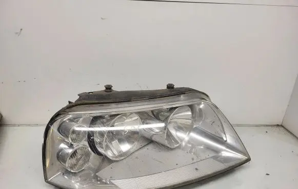 Volkswagen Sharan Headlight/headlamp 7M3941016AD 0301182202 011B02A0410