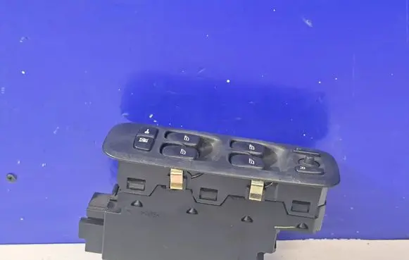 Volvo S60 Electric window control switch 30746074