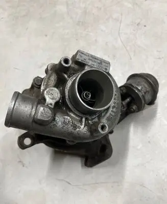 Audi A4 S4 B5 8D Turbo 028145702C 4541580003