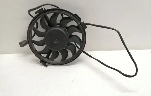 Audi A8 S8 D2 4D Radiator cooling fan shroud