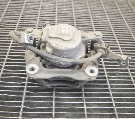 BMW X3 G01 Front brake caliper